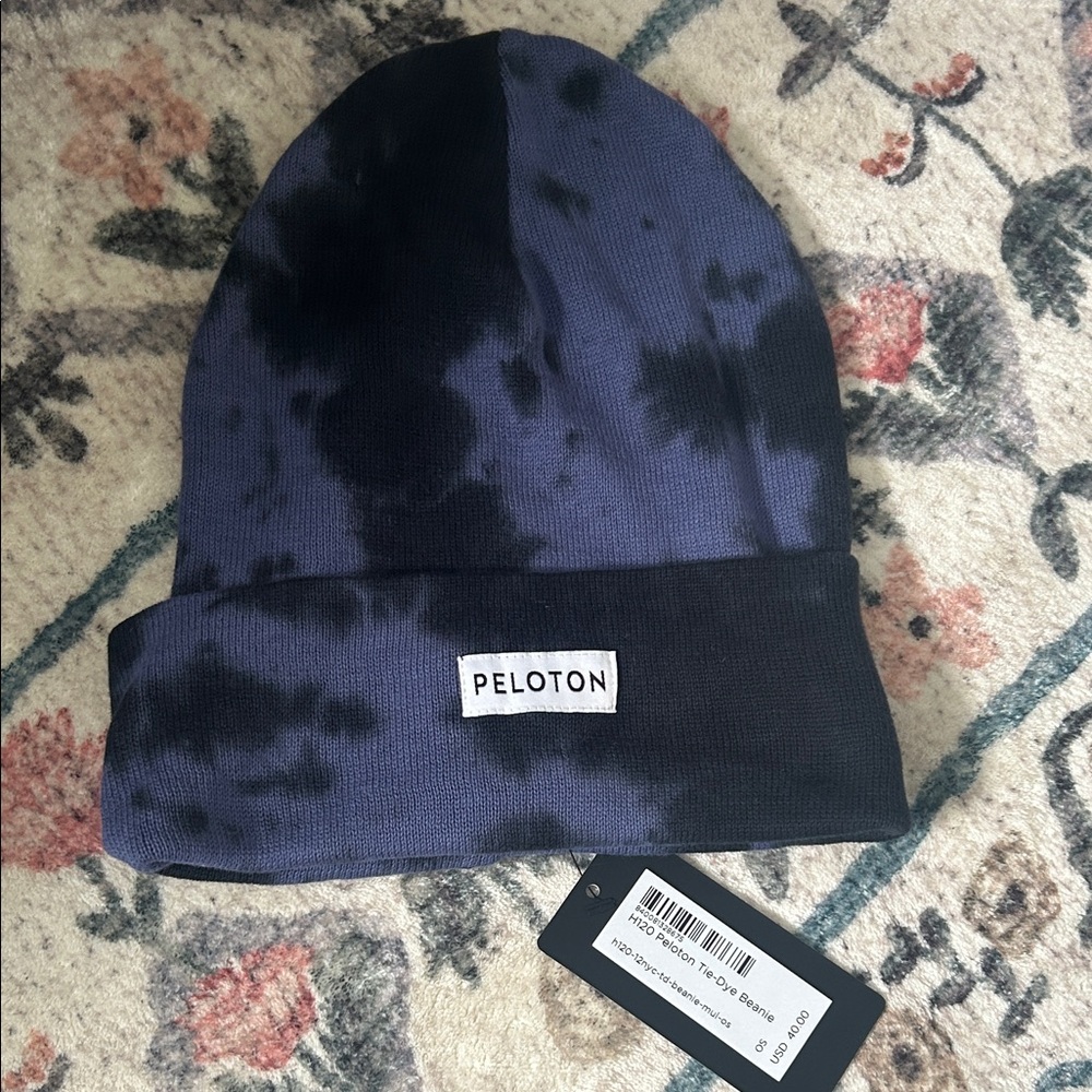 NWT Peloton Tie-Dye Black and Blue Beanie
